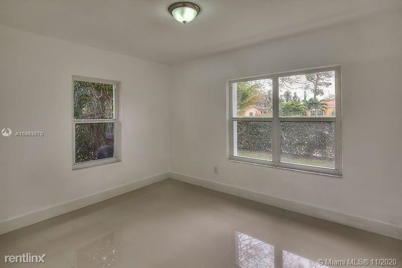 287 Nw 120th St #0 - Photo 3 of 8