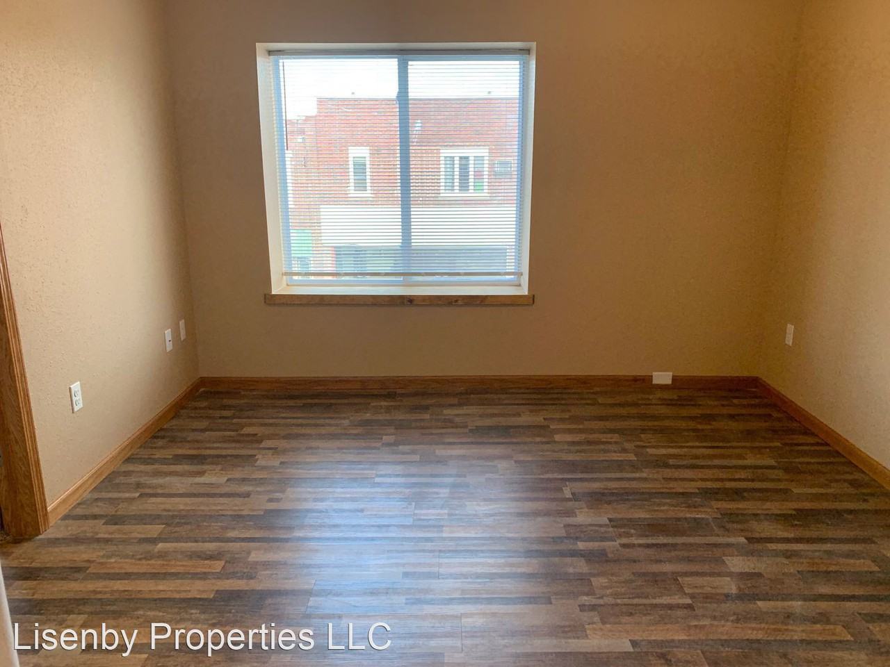 231 Main Street - Photo 2 of 10