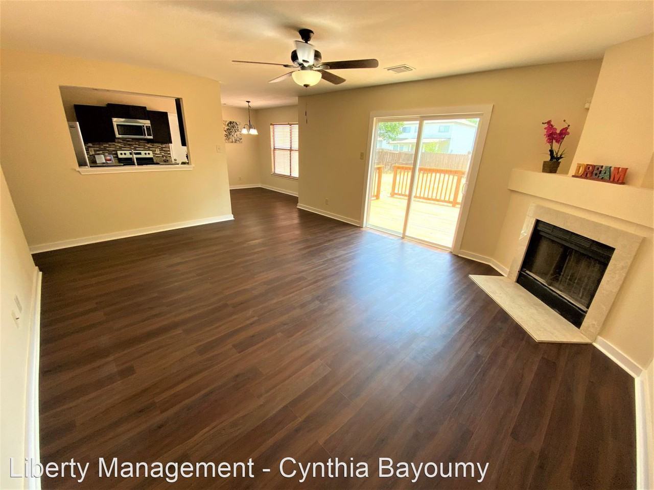 8018 Chestnut Gate Dr - Photo 3 of 38