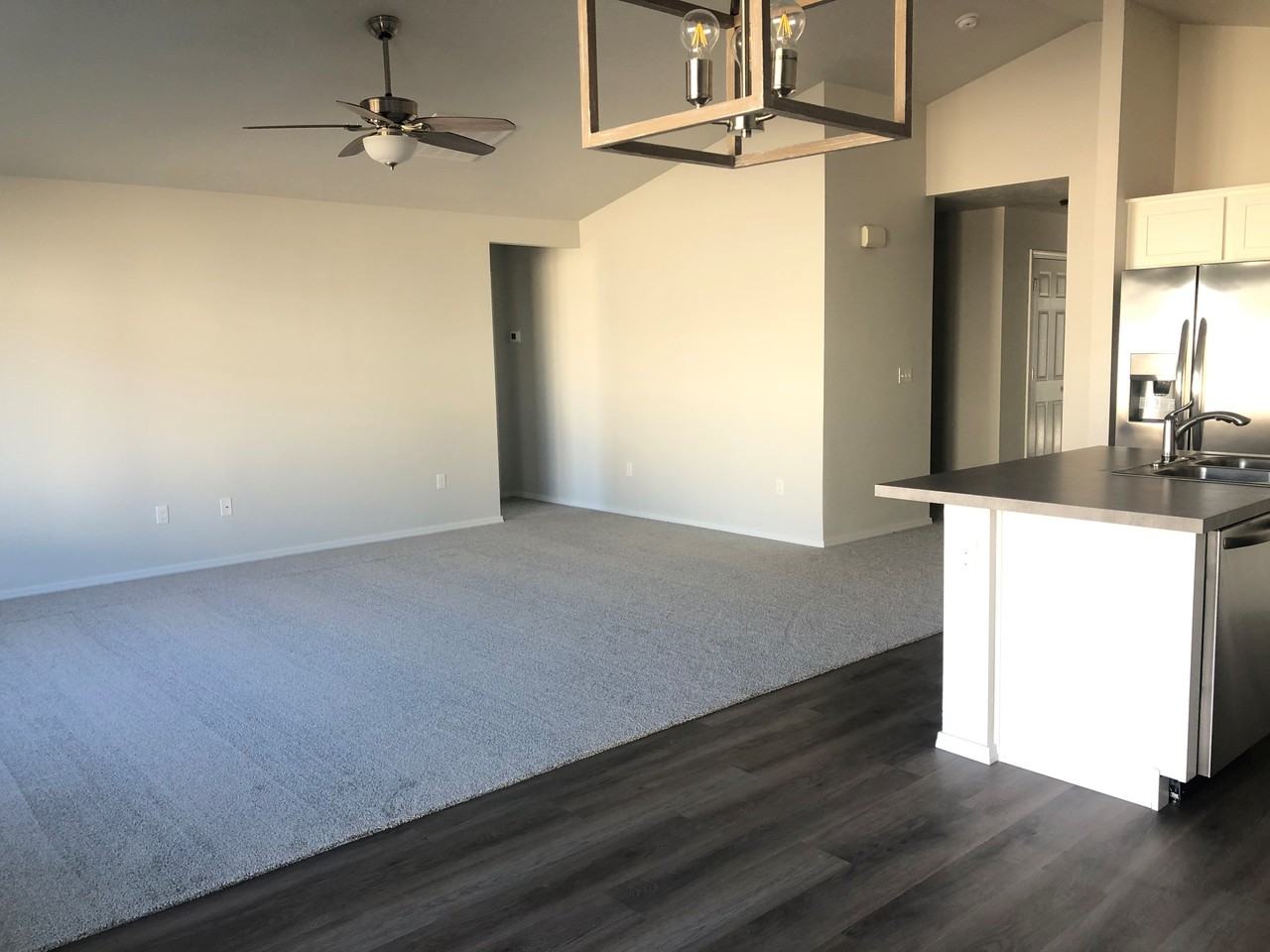 4366 W Everest St - Photo 6 of 17