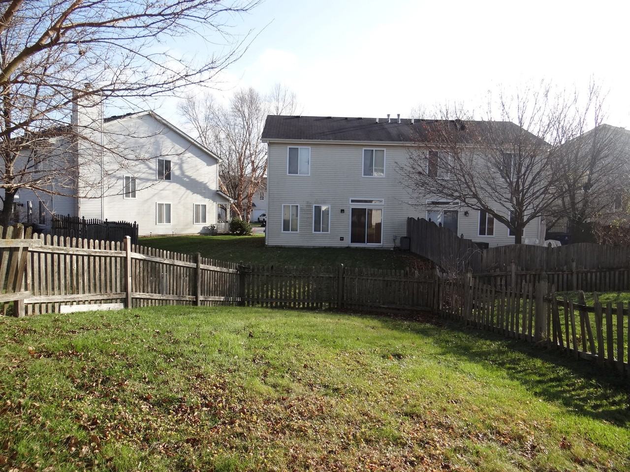 2818 Alameda Ct - Photo 3 of 15