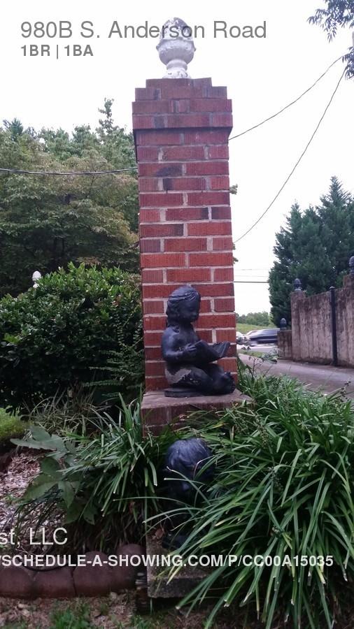 980 S Anderson Rd - Photo 2 of 18