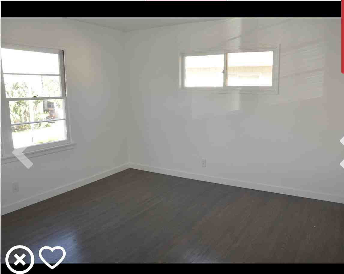 348 S Elm Dr #5 - Photo 3 of 7