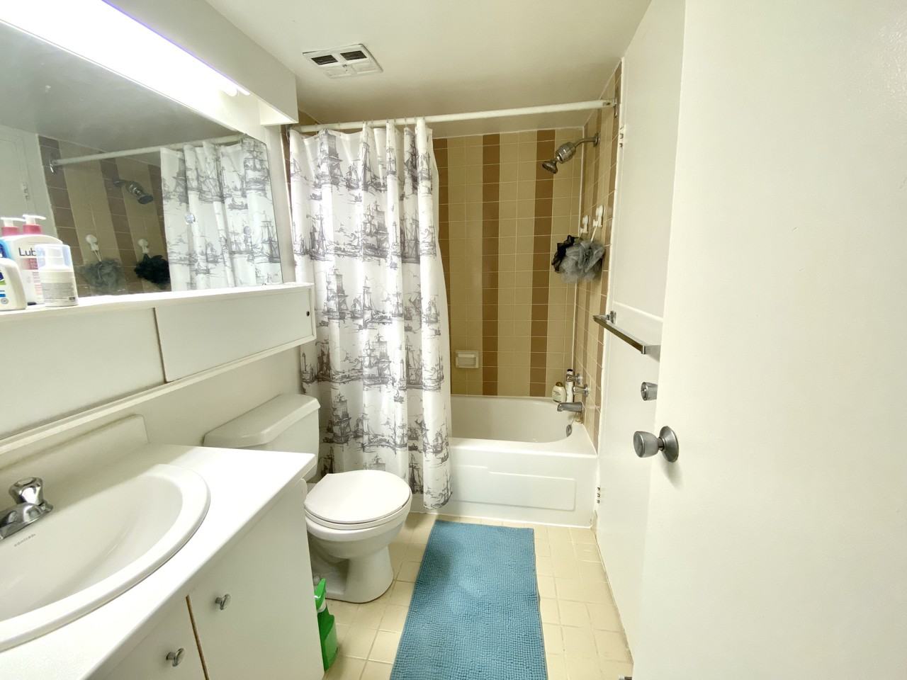 700 Rue de Gaspé - Photo 3 of 10