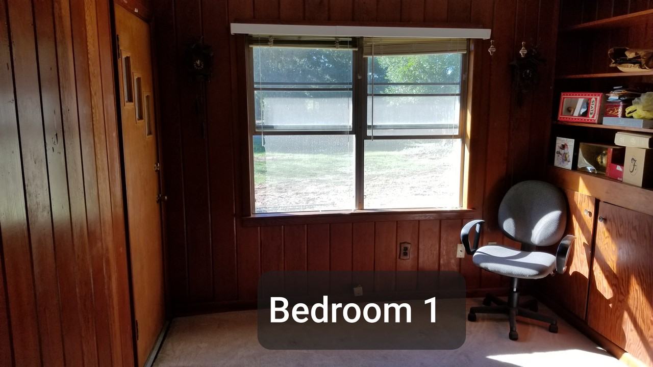 333 Shoreline Drive - Photo 3 of 13