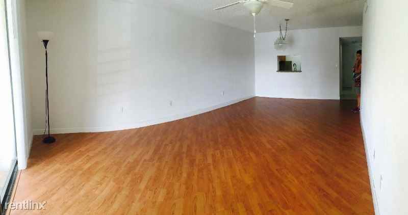 1810 1810 SW 81st Ave 2207 - Photo 3 of 35