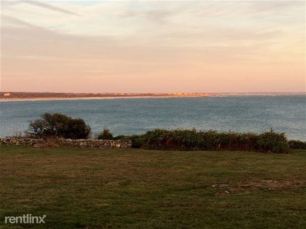 50 Ocean Dr - Photo 2 of 10