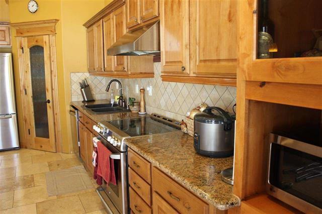 11764 W Granger St - Photo 5 of 8