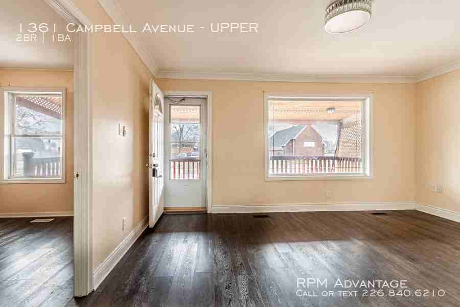 1361 Campbell Ave - Photo 3 of 8