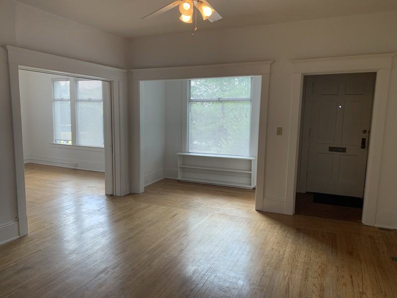 623 23rd Ave E - Photo 2 of 12