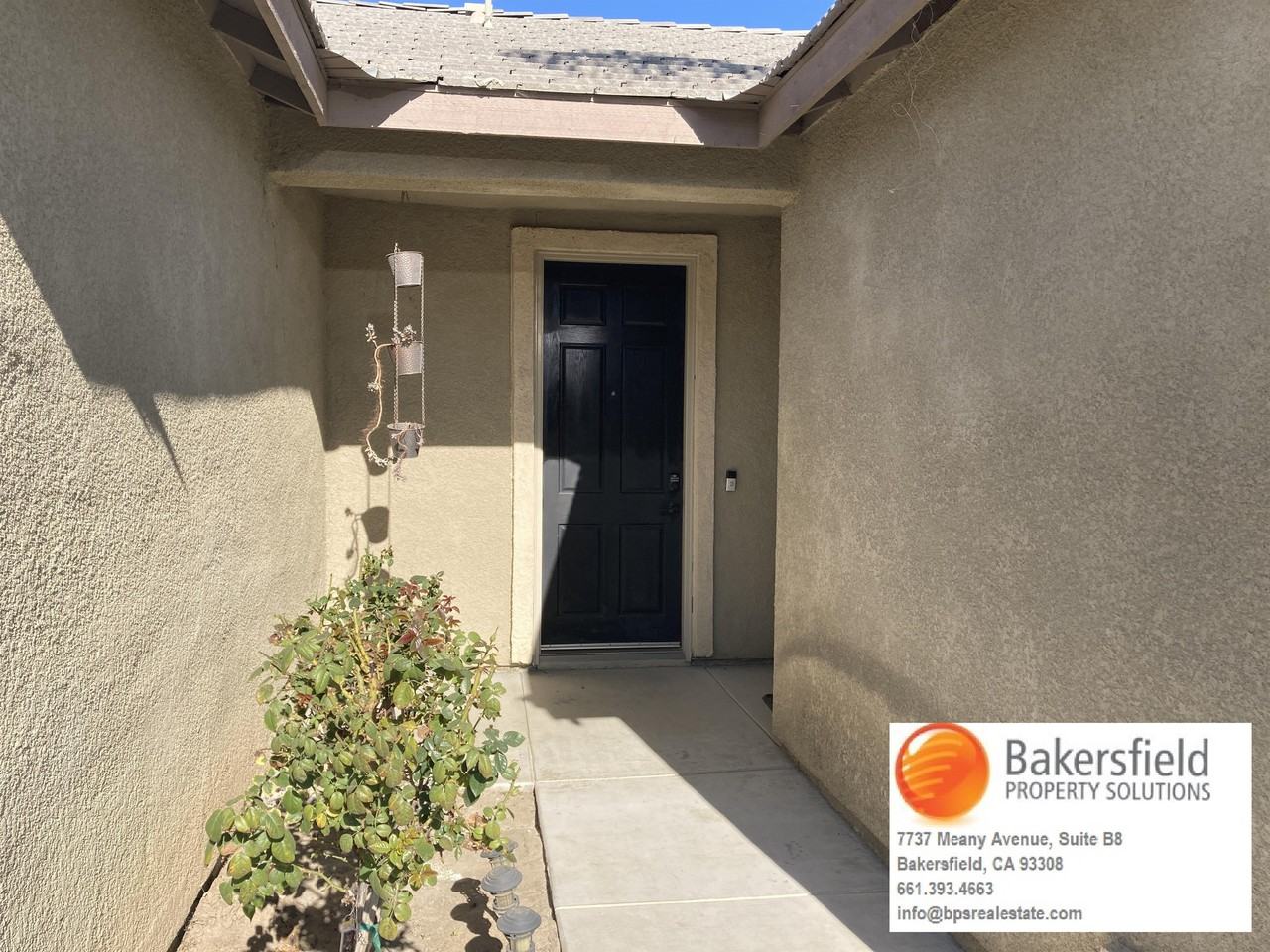 11716 Starlight Dr - Photo 2 of 9