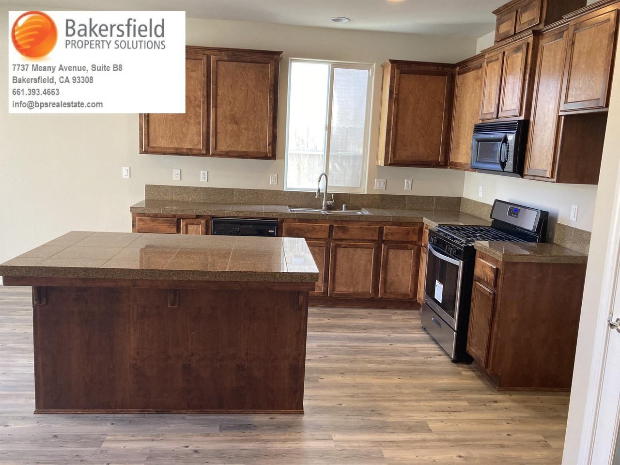 11716 Starlight Dr - Photo 3 of 9