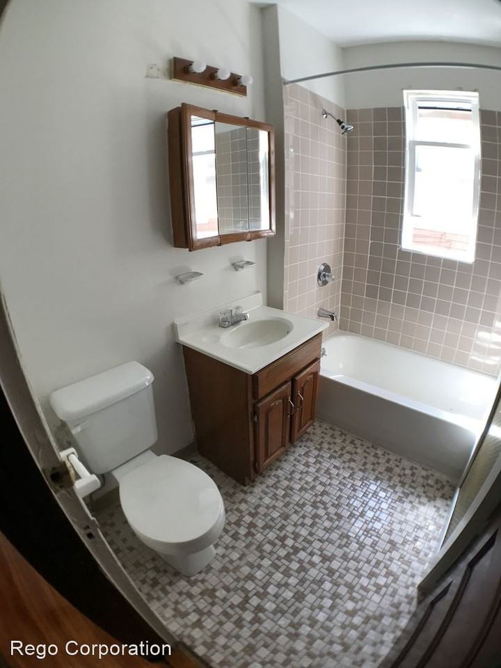 103-105 Lincoln St - Photo 2 of 21