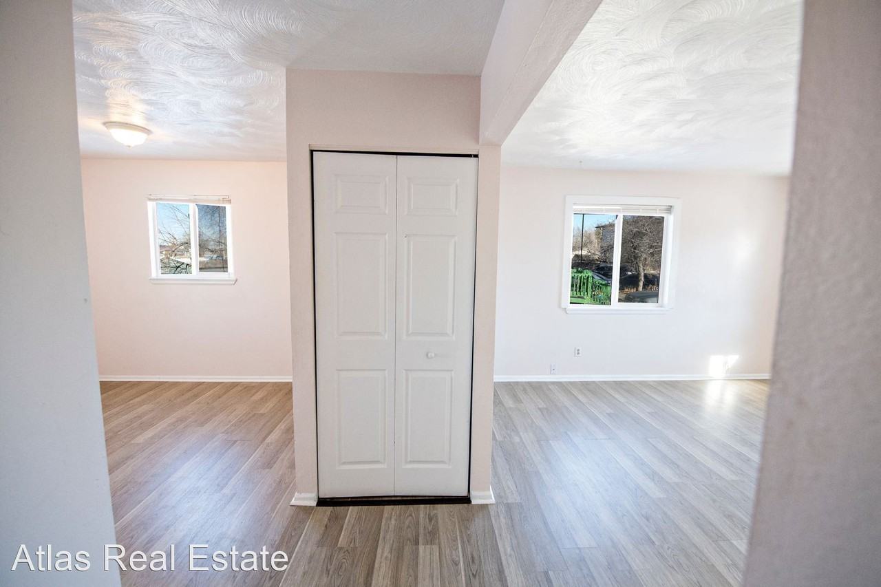 7833-7835 Jasmine Drive - Photo 3 of 26