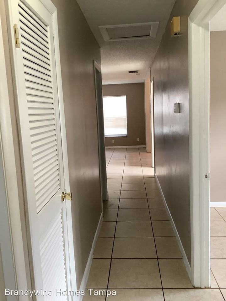 6606 N Cameron Ave - Photo 2 of 17