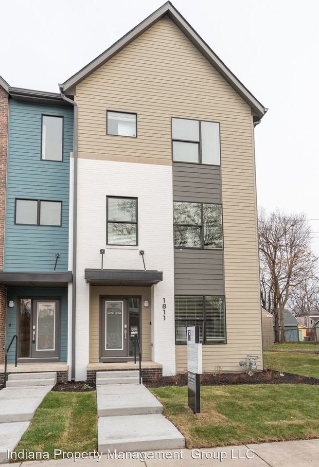 1813 Livery Way - Photo 2 of 20