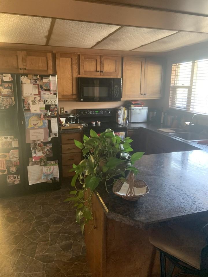 6070 N Slope Rd - Photo 3 of 18