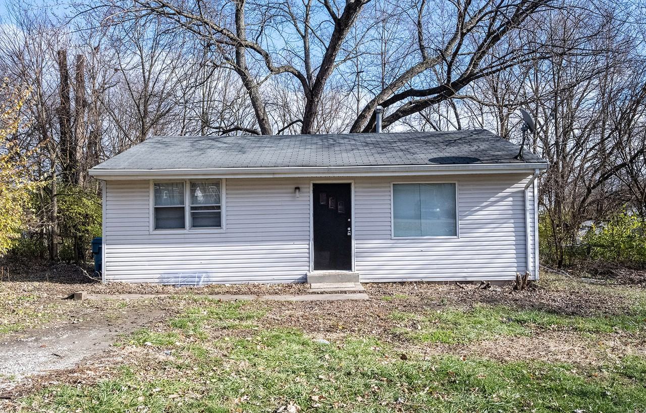 2835 S Lyons Ave Apartments in Mars Hill, Indianapolis, IN 46241 Zumper