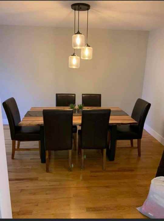 810 Maitland St - Photo 3 of 10