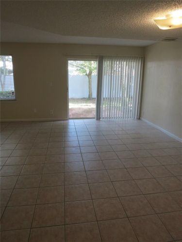 1493 Nw 94th Way #2A - Photo 2 of 8