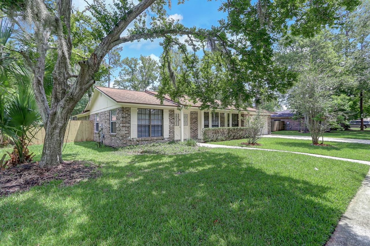 1758 Alder Dr - Photo 2 of 46