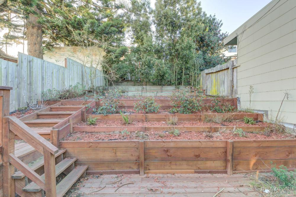 35th Avenue & Clement - Photo 2 of 38