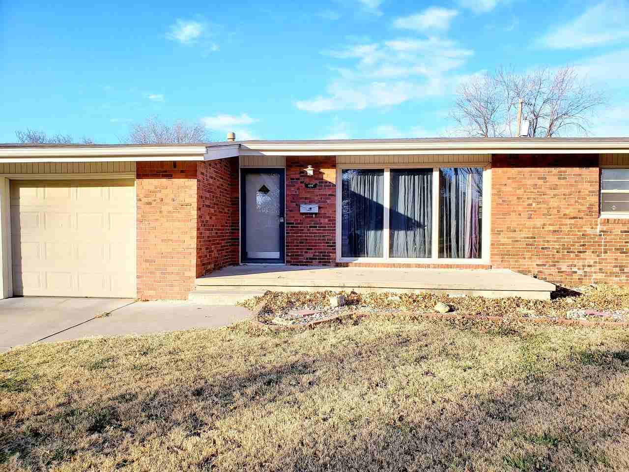 6216 E Orme St - Photo 2 of 20