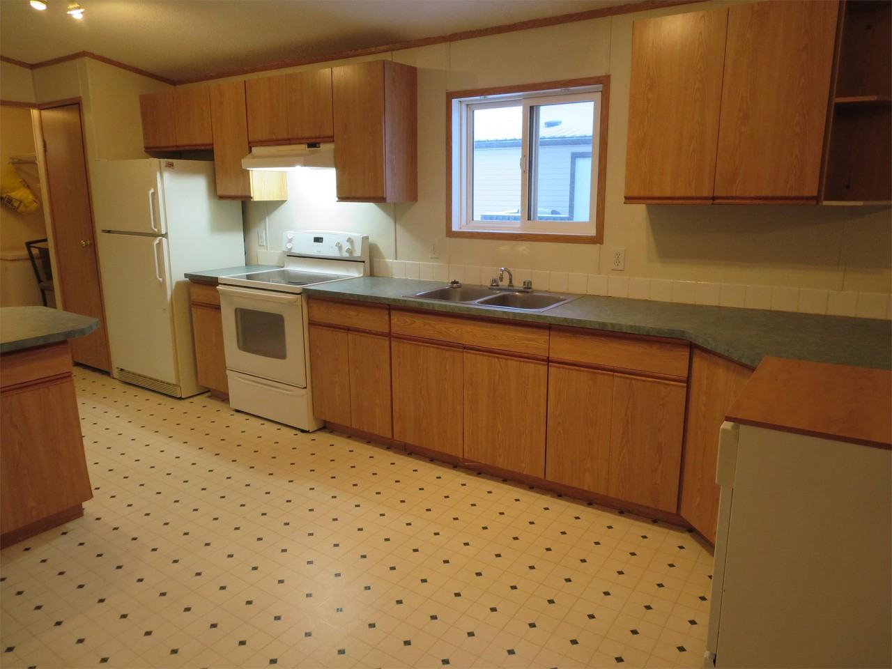 #16 Sportsman trailer park - Photo 3 of 12