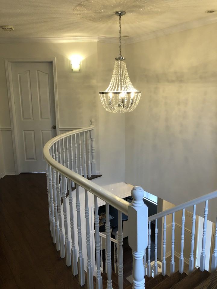 912 Normandy Crescent - Photo 2 of 10