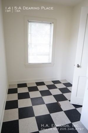 1415 Dearing Pl Apt A - Photo 4 of 7