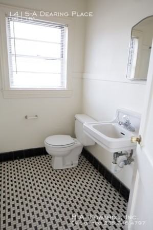 1415 Dearing Pl Apt A - Photo 2 of 7