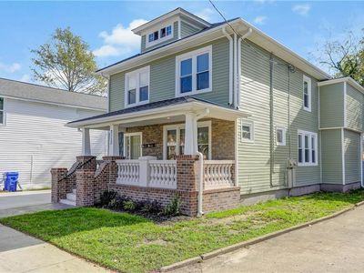 2113 Lafayette Blvd #2 - Photo 3 of 10