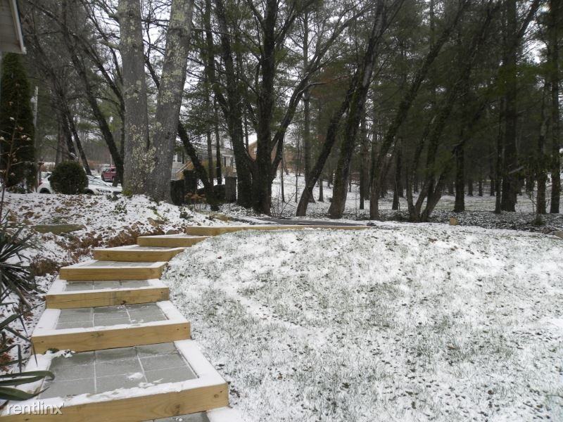 1615 1615 Lakeside Dr 3 - Photo 3 of 19