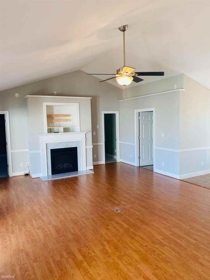 479 Arden Ridge Dr - Photo 3 of 10