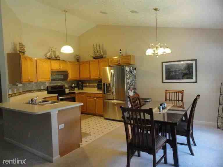 9098 Braxton Dr - Photo 2 of 5