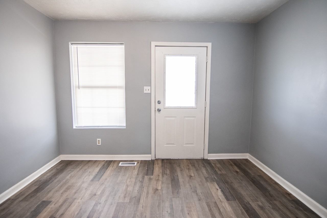 1407 E Tabor St - Photo 3 of 18