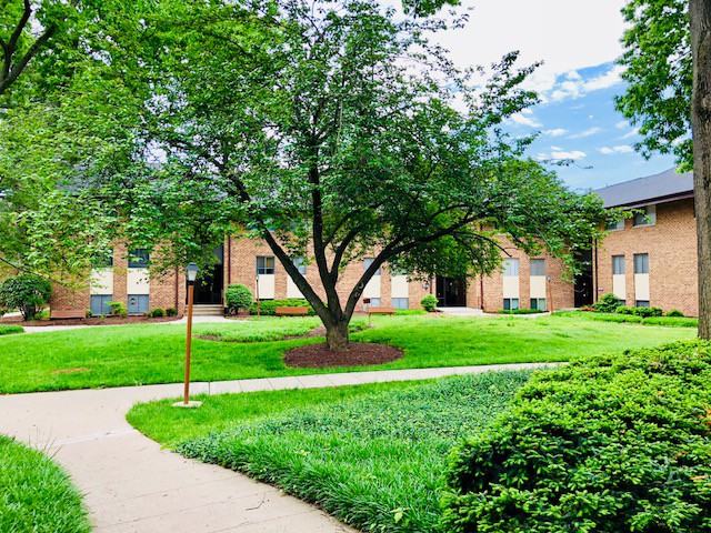 18732 Walkers Choice Rd 6, Montgomery Village, MD 20886 3