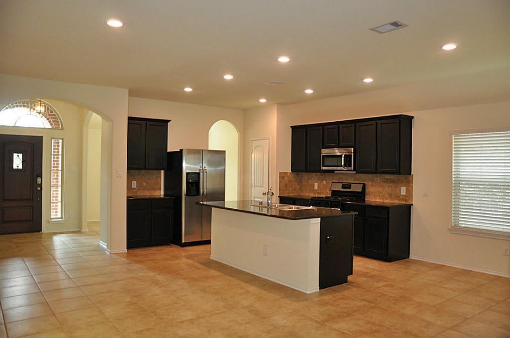 3335 Jane Way - Photo 4 of 12