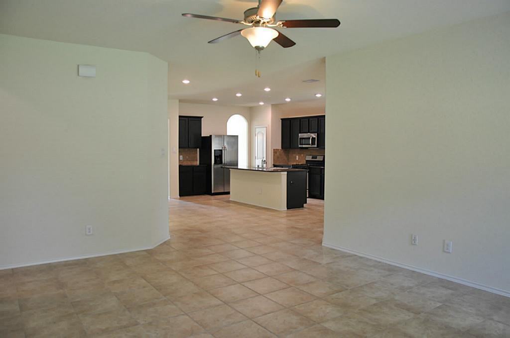 3335 Jane Way - Photo 6 of 12