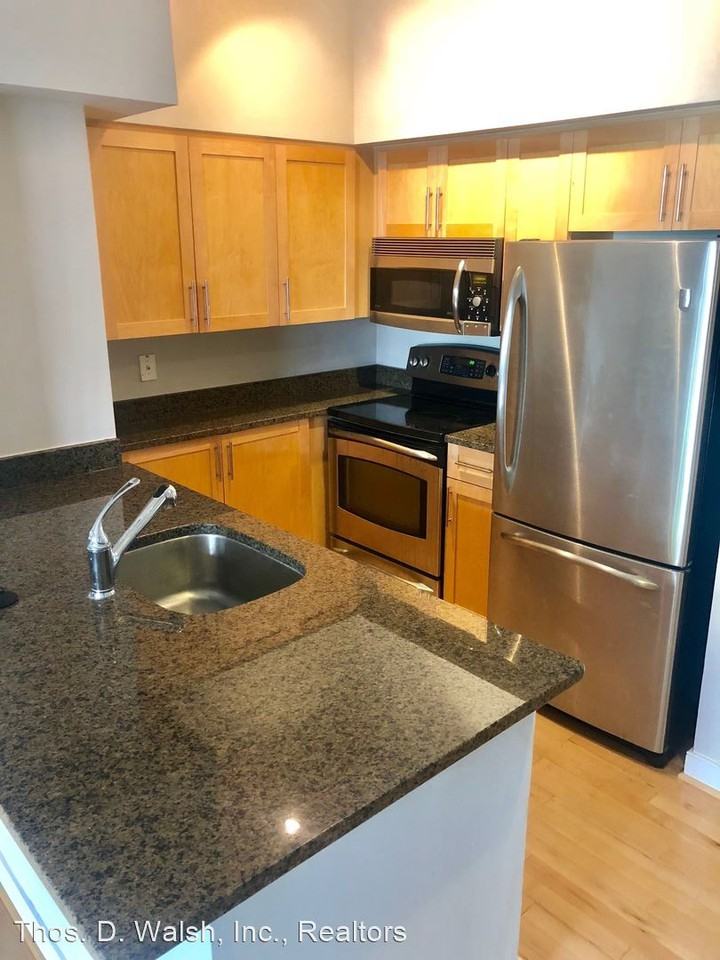 7500 Woodmont Ave - Photo 3 of 11