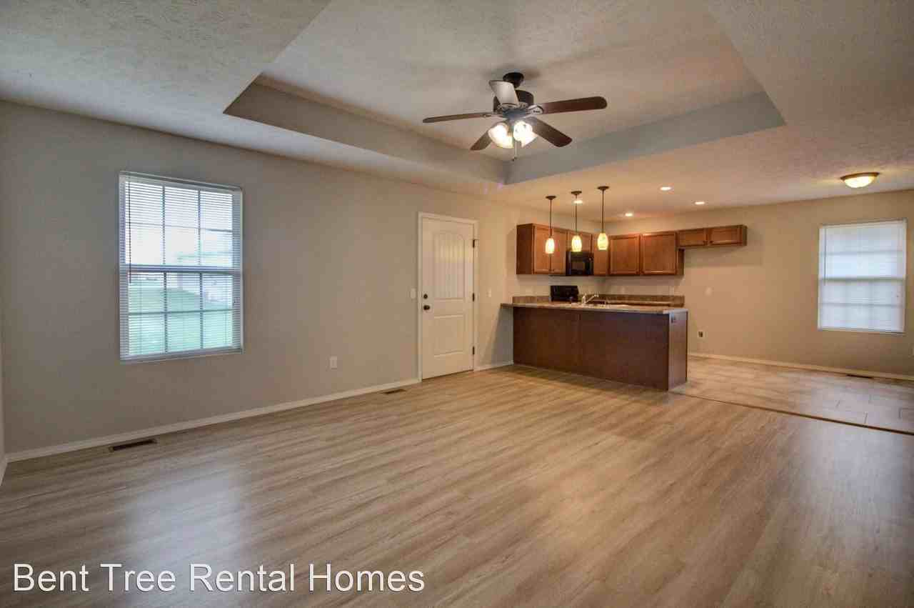 5573 W Longleaf Dr - Photo 2 of 15