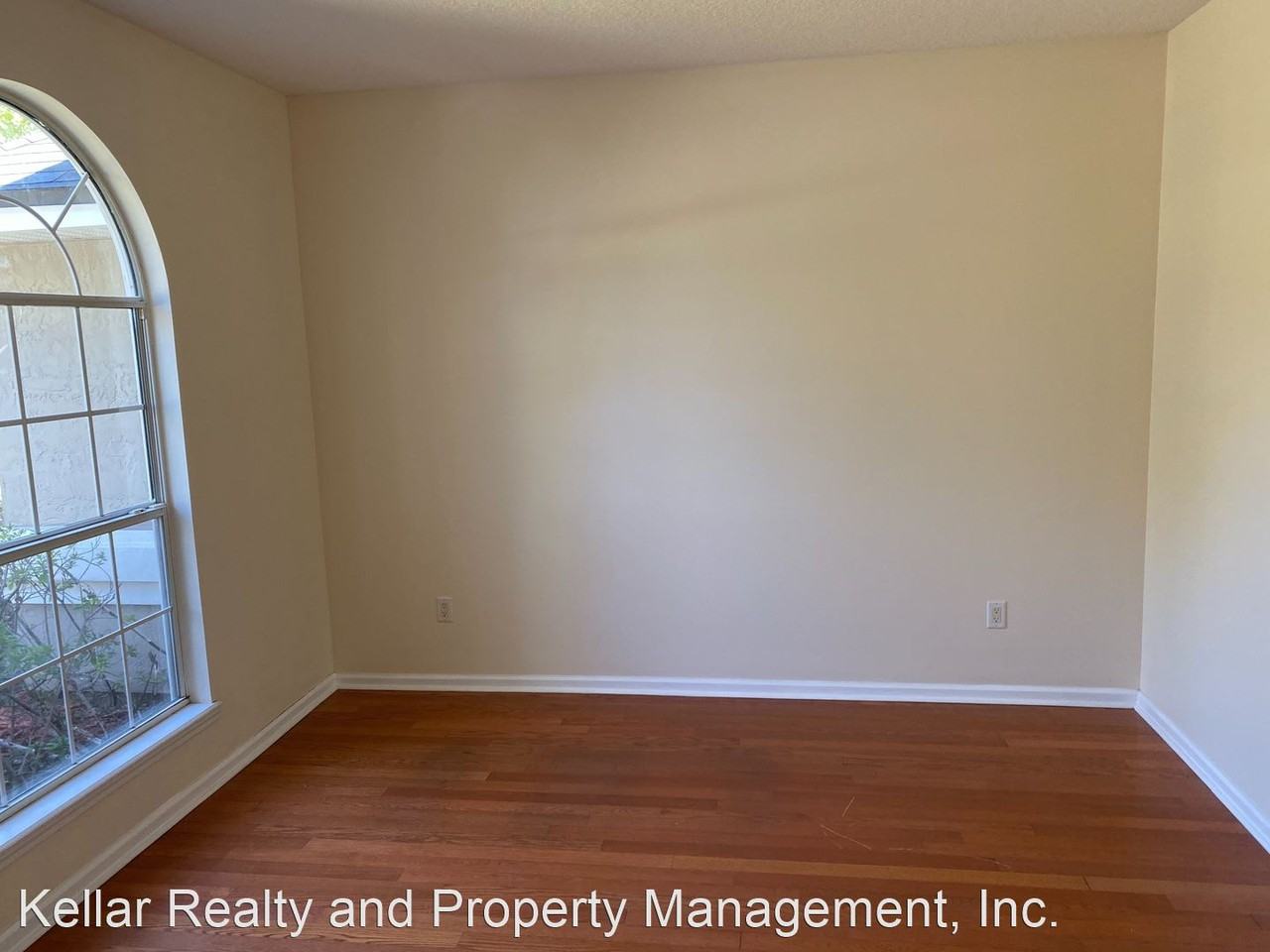 593 Grand Parke Dr - Photo 3 of 20