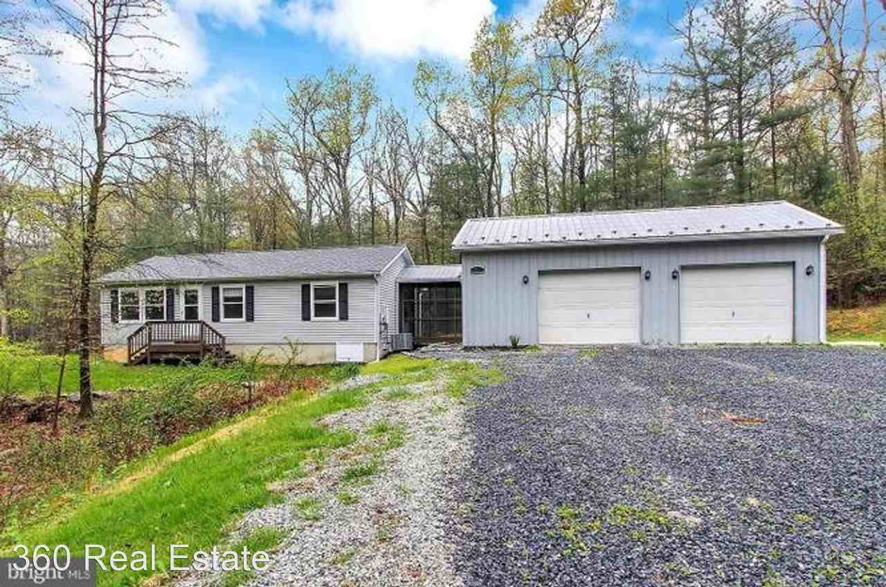 201 Plantation Rd - Photo 2 of 23