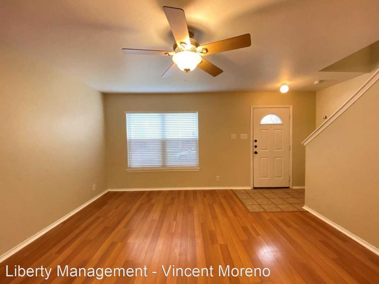 35 Caswell Cir - Photo 3 of 28