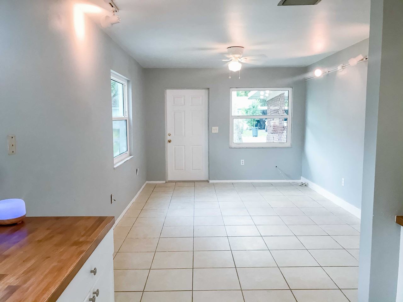 5404 18th St W - Photo 3 of 12