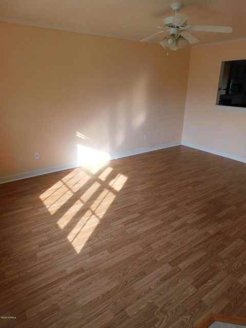 100 Streamwood Drive - Photo 2 of 4