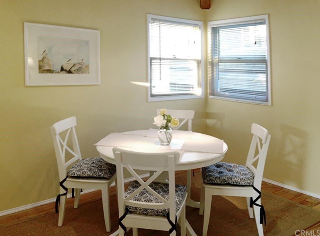 114 Emerald Ave - Photo 3 of 7