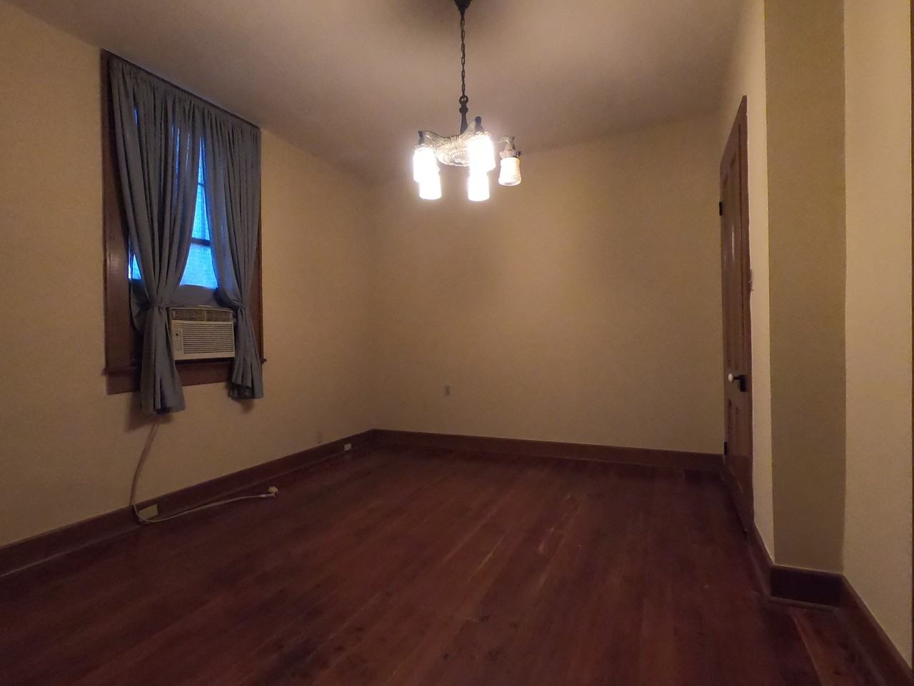 2942 Grand Route Saint John Street - Photo 3 of 5