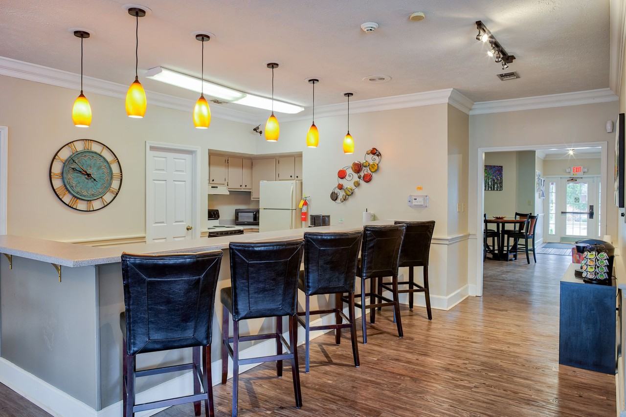 Salem Courthouse - Photo 7 of 18