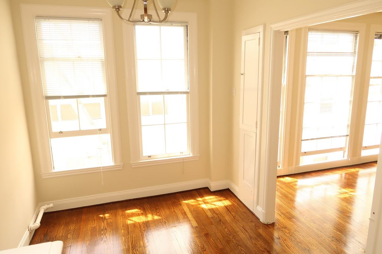 1090 Eddy Street #304